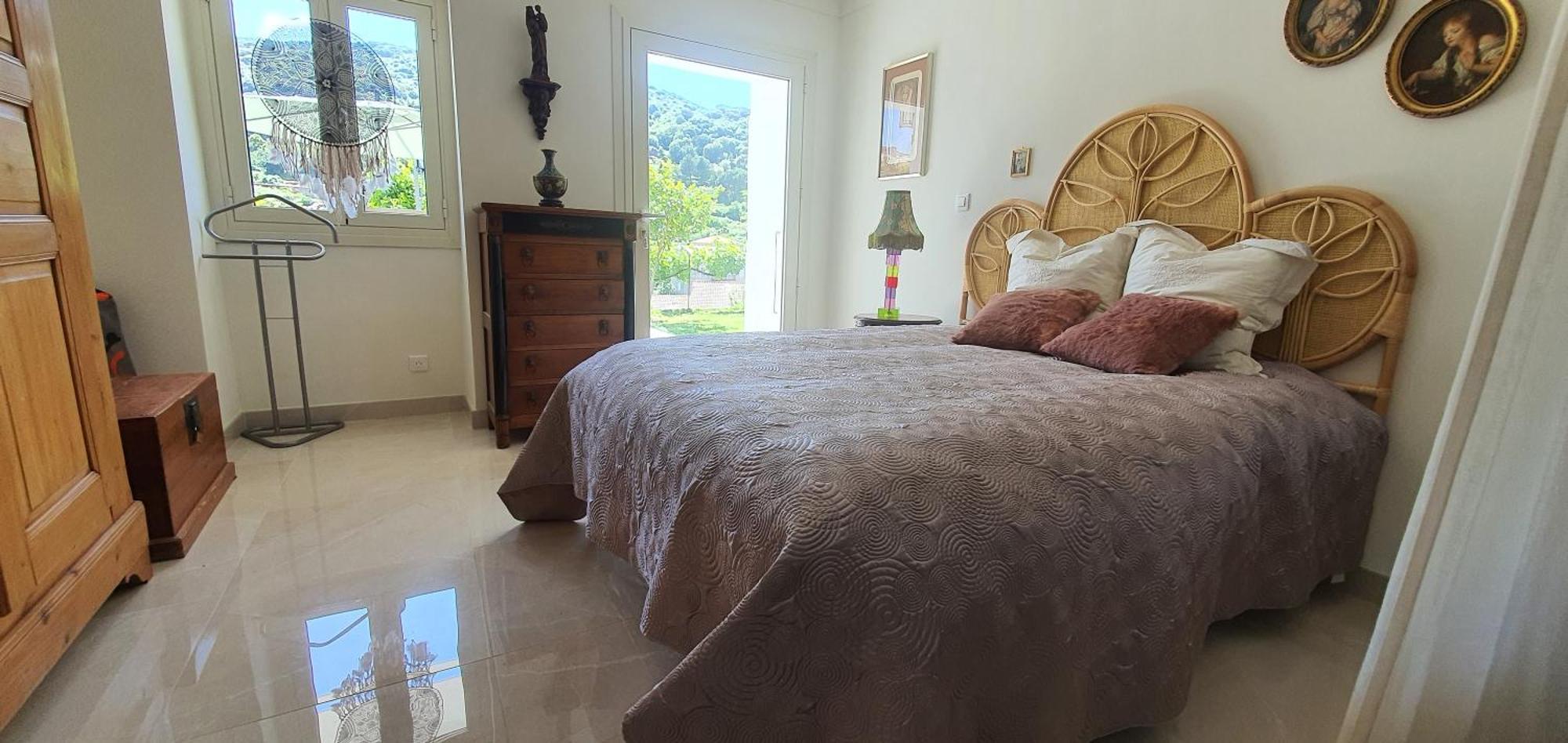 Charmant Appartement En Rez De Jardin Sartène Екстериор снимка